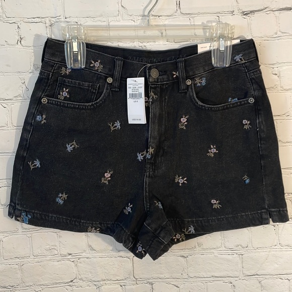 American Eagle Outfitters Pants - NWT American Eagle high rise mom shorts black denim stretch jeans